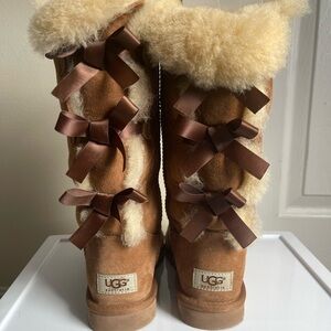 UGG Brown and Cream Winter Boots with Fur Trim and Bows
